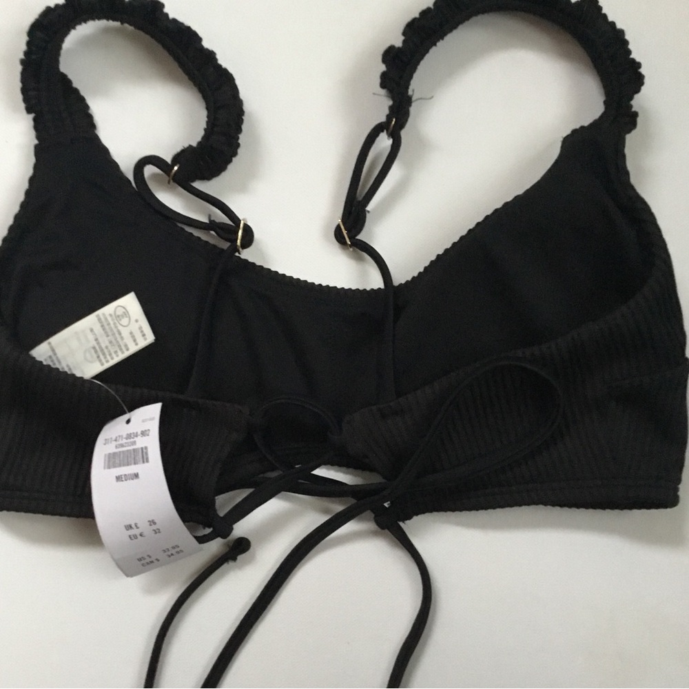 NWT Hollister Ribbed Ruffle Bikini Top - Picture 4 of 5
